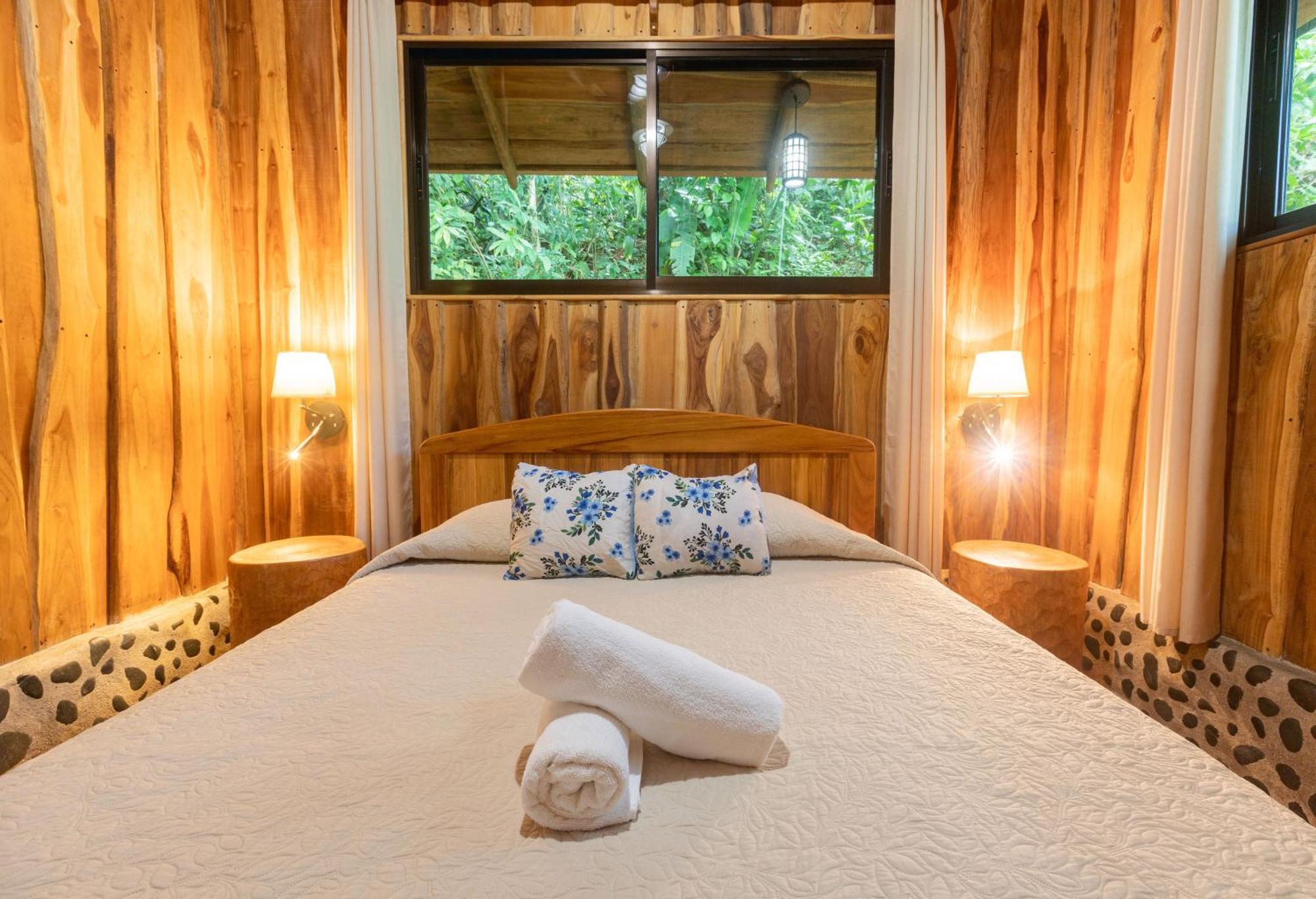 La Cusinga Lodge Uvita Buitenkant foto